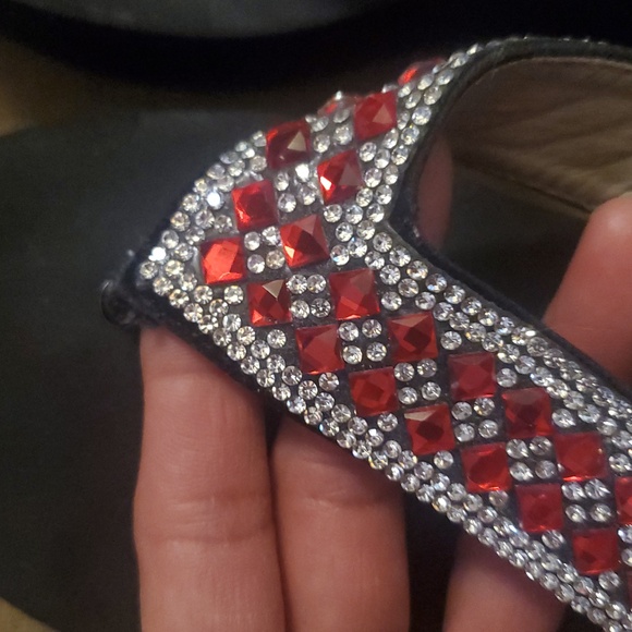 ❤️ DILY Elegant Red and Black Women's Sandals from Taiwan - Picture 3 of 7